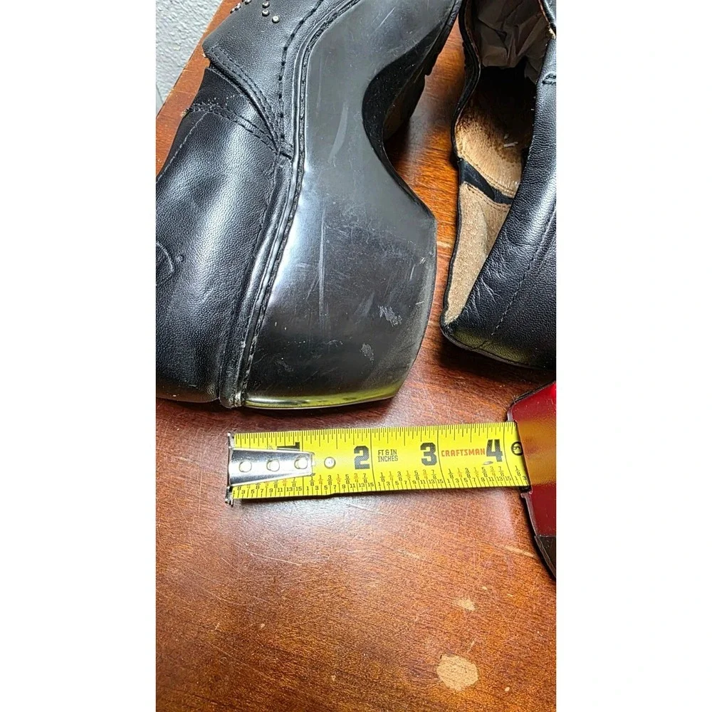 Ariat‎ Women's Black Leather Wedge Slip-On Shoes Studded Floral Design Size 9.5M